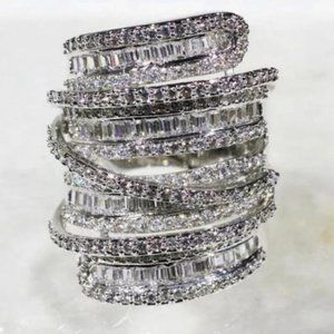 NEW 6.4 CT 925 STERLING SILVER DIAMOND RING, CUTE RING, SHINY RING.